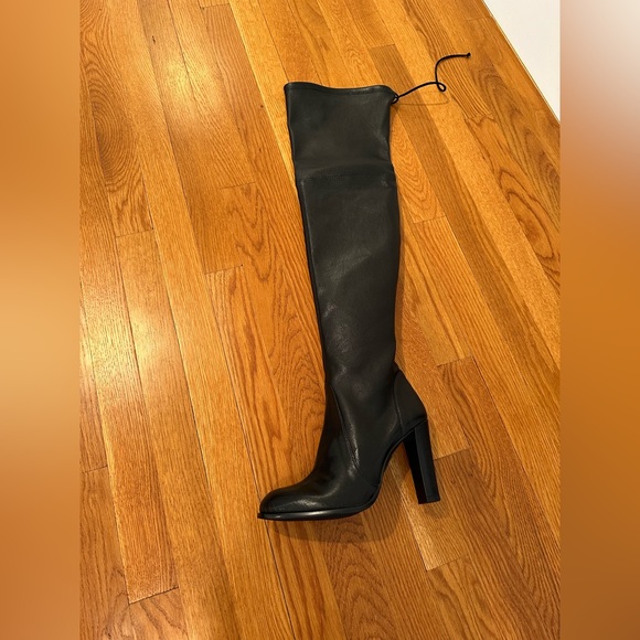 Stuart Weitzman boats - Picture 3 of 5